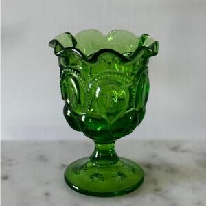 Vintage LE Smith Green Moon and Stars Ruffled Footed Open Vase Compote 5 3/4"